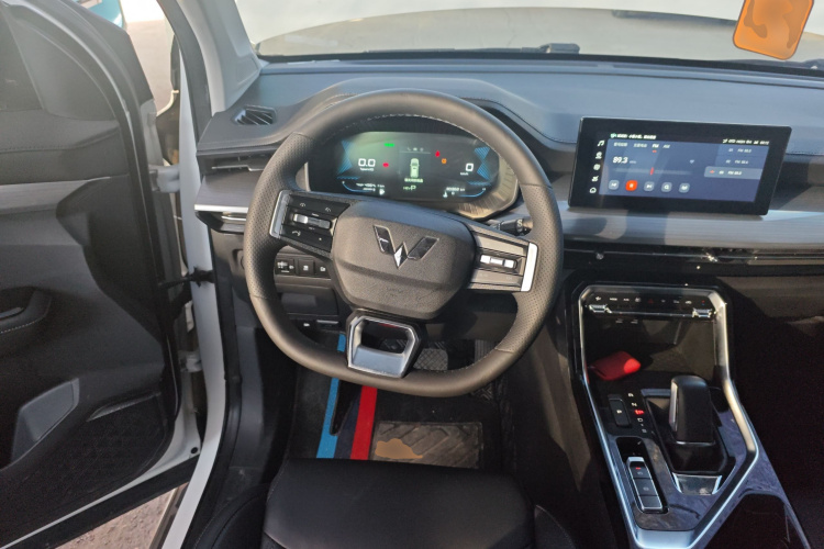 五菱汽车 五菱星辰 2022款 2.0L DHT电速款中控内饰13