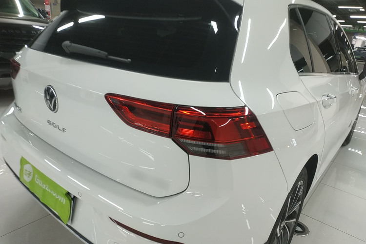 大众 高尔夫 2024款 280TSI DSG Pro 50年传奇版车身外观9