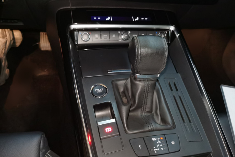 雪铁龙C5 2017款 350THP 自动豪华型局部细节18