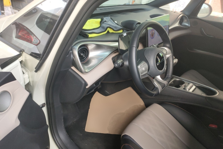 比亚迪 海豚 2023款 420km 时尚版中控内饰20