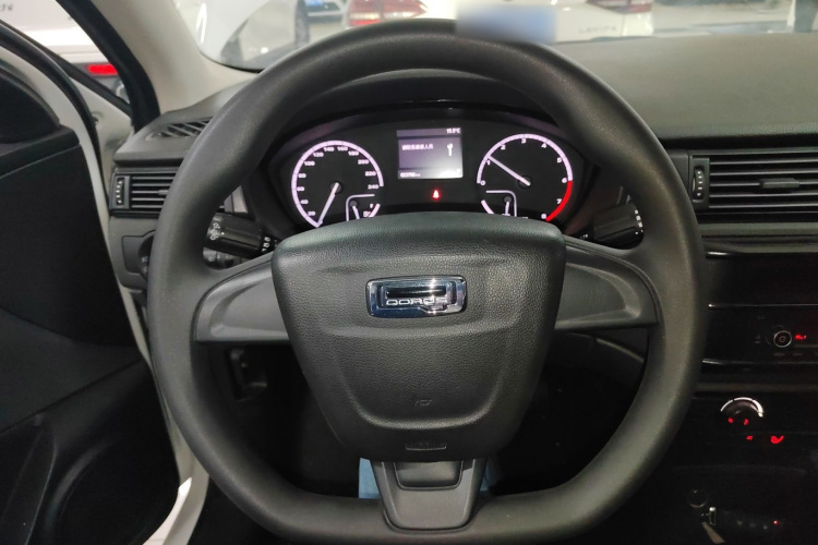 观致3 2018款 三厢 1.6L 自动领先型局部细节13