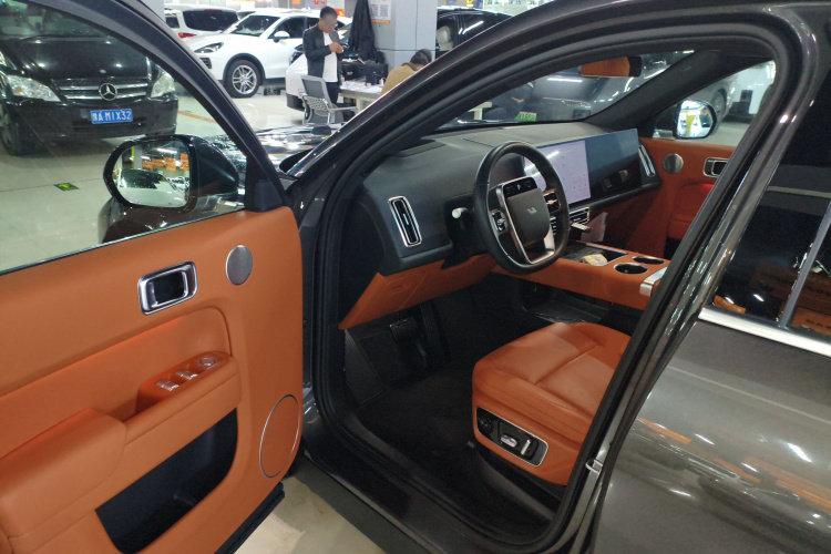 理想汽车 理想L7 2024款 Ultra中控内饰7003