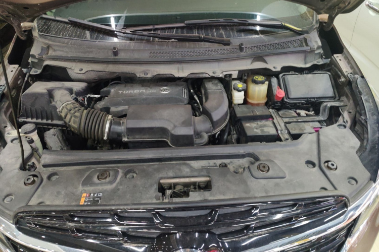 别克GL8 2020款 陆上公务舱 652T 尊贵型局部细节24