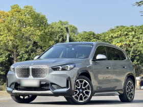 宝马iX1 2023款 xDrive30L X设计套装