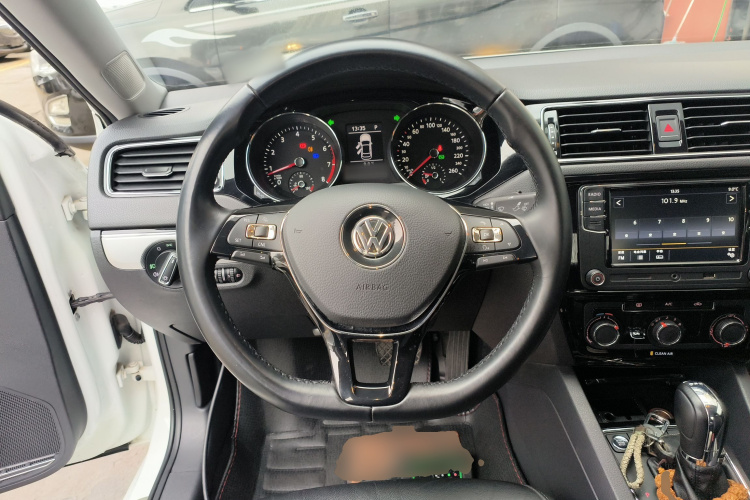 大众 速腾 2018款 280TSI DSG舒适型局部细节13