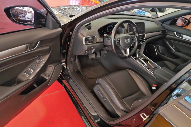 本田 英仕派 2022款 260TURBO 精致版中控内饰7003