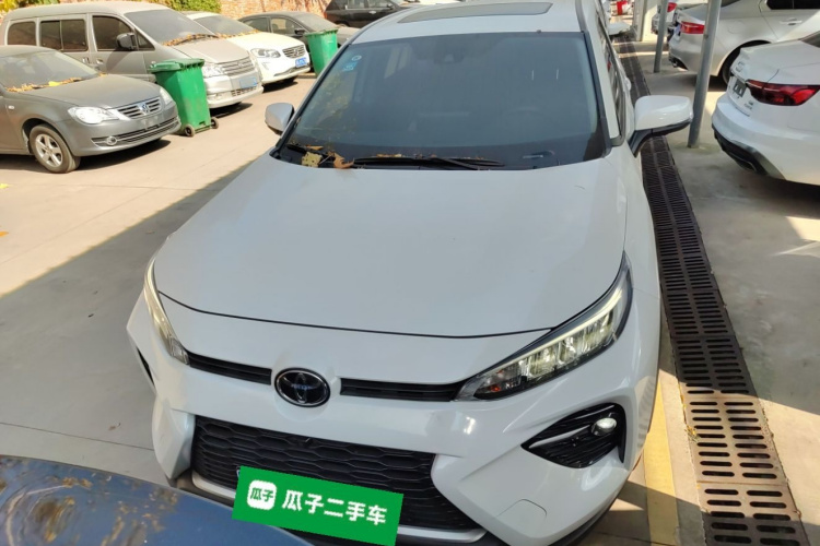 丰田 威兰达 2022款 2.0L CVT两驱豪华PLUS版车身外观6001