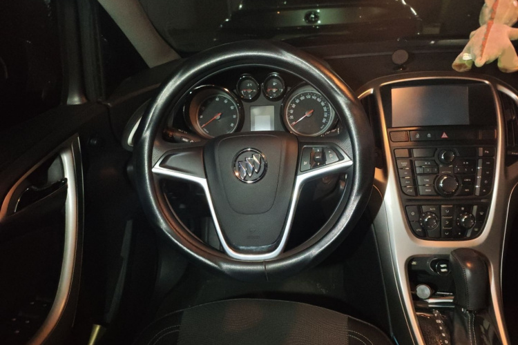 别克 英朗 2014款 XT 1.6L 自动时尚版局部细节13