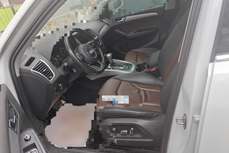 奥迪Q5 2016款 40 TFSI 技术型局部细节19