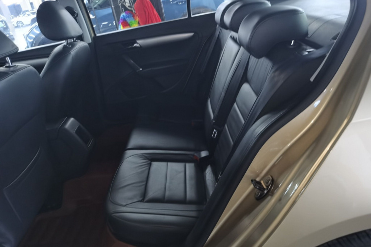 大众 朗逸 2013款 改款 1.4TSI DSG舒适版中控内饰21