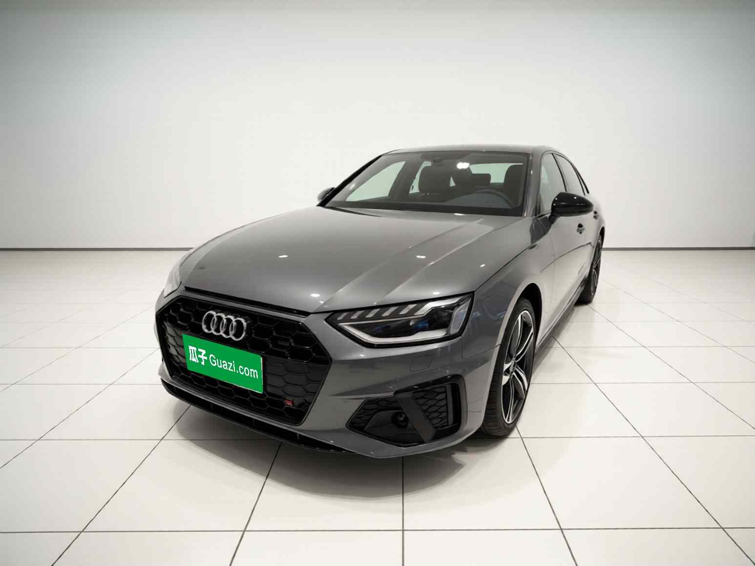 奥迪A4L 2024款 40 TFSI 豪华动感型(2)