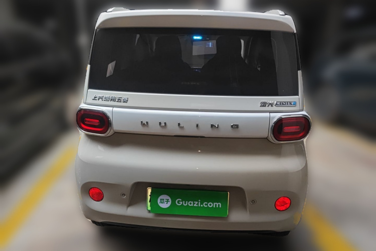 五菱汽车 宏光MINIEV 2024款 第三代 215km 进阶版车身外观6