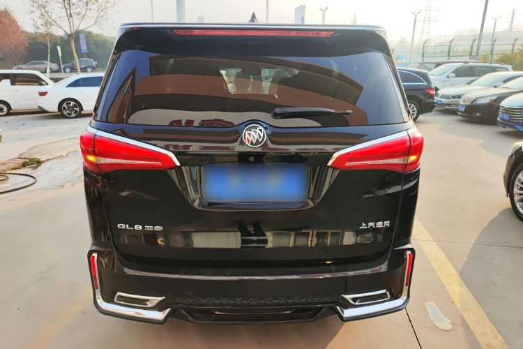 别克GL8 2017款 ES 28T 旗舰型 国V车身外观6