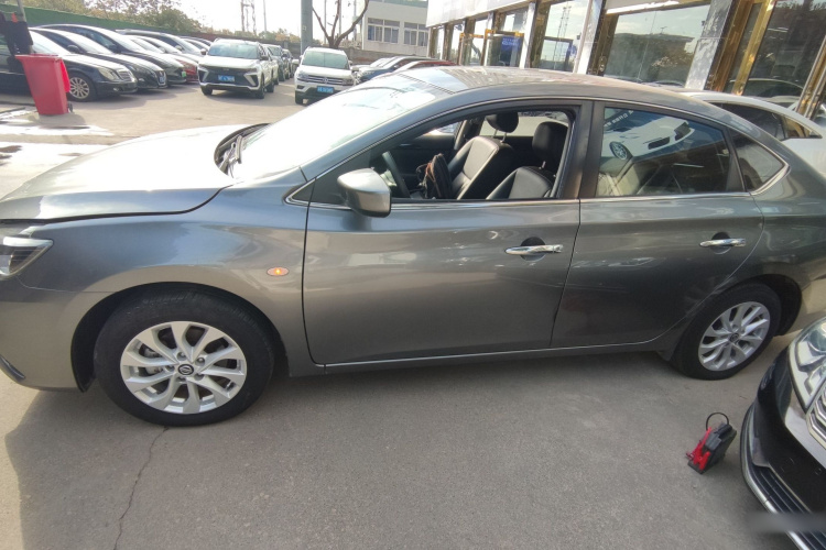 日产 轩逸 2021款 经典 1.6XL CVT豪华版车身外观4