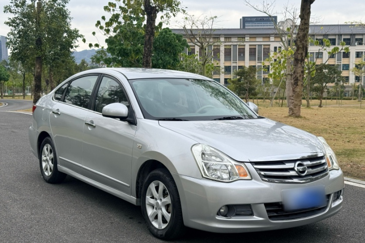 日产 轩逸 2012款 经典 1.6XE 自动舒适版车身外观6005