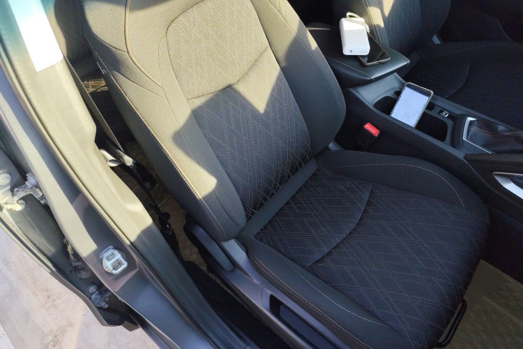 雪佛兰 沃兰多 2018款 530T 自动劲享版（5+2款） 国V局部细节41