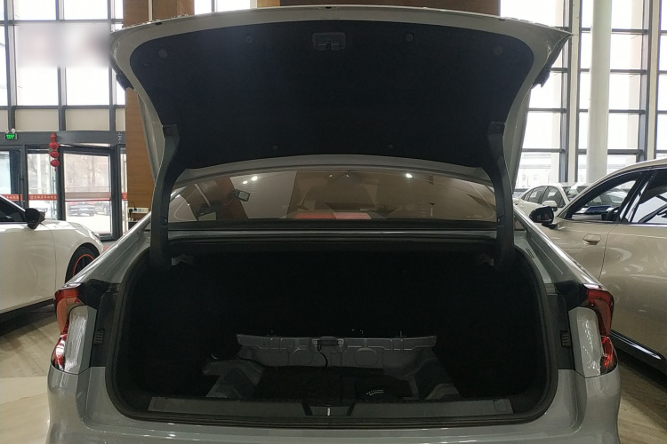 五菱汽车 五菱星光 2024款 共创版 510 进阶型机舱底盘23