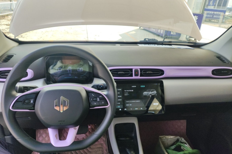 零跑汽车 零跑T03 2022款 珠光版中控内饰12