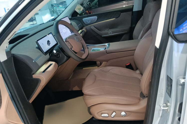 零跑汽车 零跑C11 2026款 增程 300激光雷达智尊版局部细节19