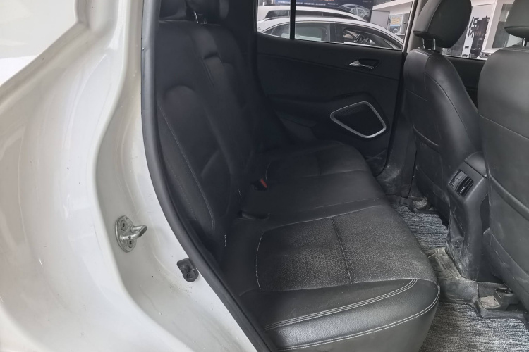 北京现代ix35 2020款 2.0L 自动两驱智勇·畅享版中控内饰7008