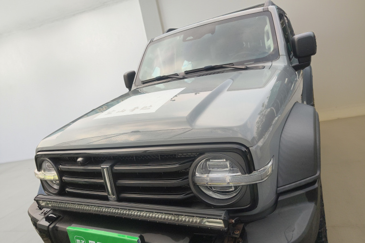 坦克300 2021款 越野版 2.0T 征服者车身外观2