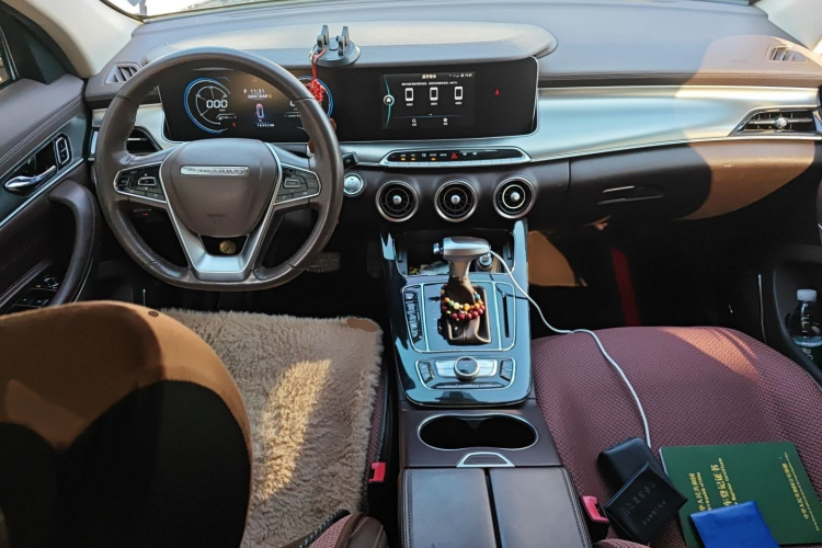 猎豹汽车 Mattu 2018款 1.6T GDI DCT精英型中控内饰7002