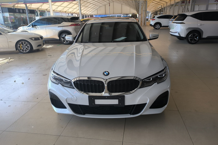 宝马3系 2021款 改款 320Li M运动套装车身外观6001