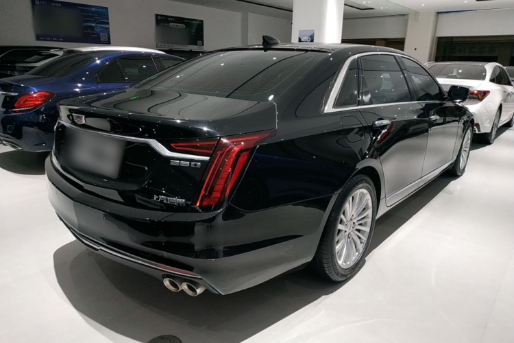 凯迪拉克CT6 2022款 28T 豪华型车身外观6005
