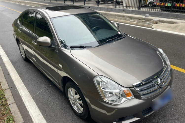 日产 轩逸 2019款 经典 1.6XE+ 手动智联领先版车身外观6002