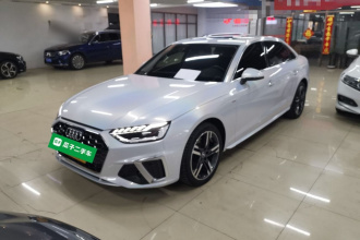 奥迪A4L 2020款 40 TFSI quattro 豪华动感型