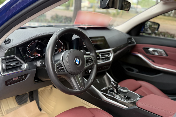 宝马3系 2021款 改款二 325Li M运动套装中控内饰7008