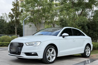 奥迪A3 2015款 Limousine 40 TFSI 自动舒适型