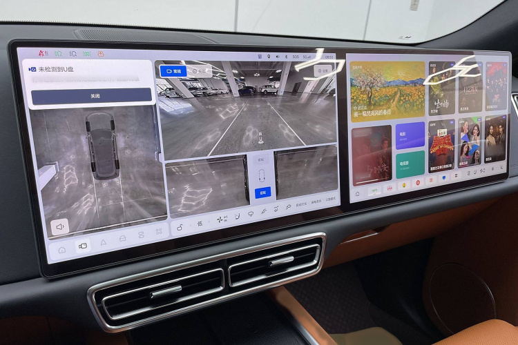 理想汽车 理想L9 2022款 Max中控内饰7010