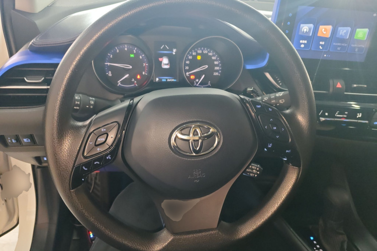 丰田C-HR 2022款 2.0L 舒适版中控内饰13