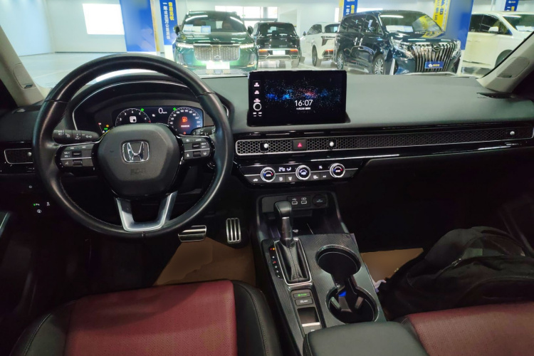 本田 型格 2023款 HATCHBACK 240TURBO CVT幻夜·尊享版中控内饰12