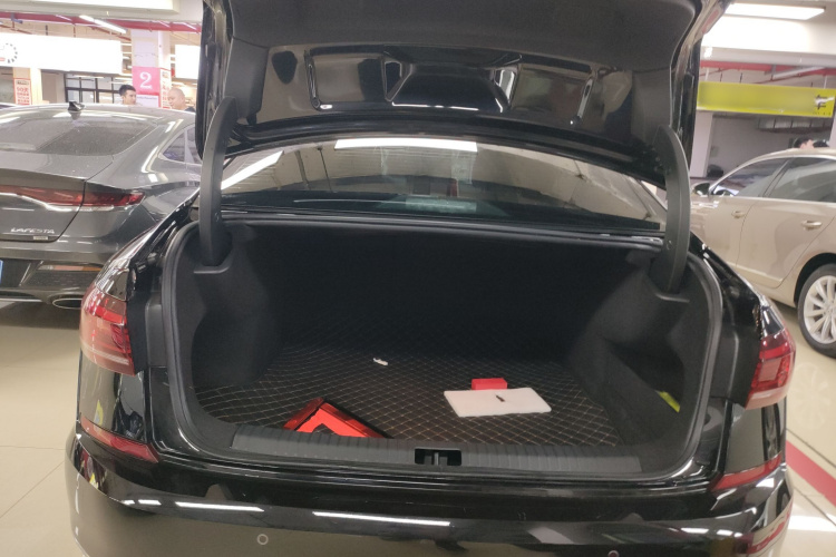 大众 帕萨特 2025款 出众款 380TSI 星空龙腾版局部细节23