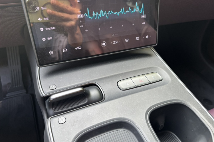蔚来ET5T 2023款 75kWh Touring中控内饰7001