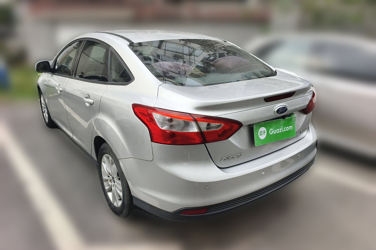 福特 福克斯 2012款 三厢 1.6L 自动舒适型车身外观6003