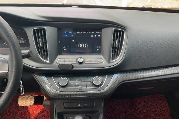 荣威360 2015款 1.5L 自动豪华版局部细节16