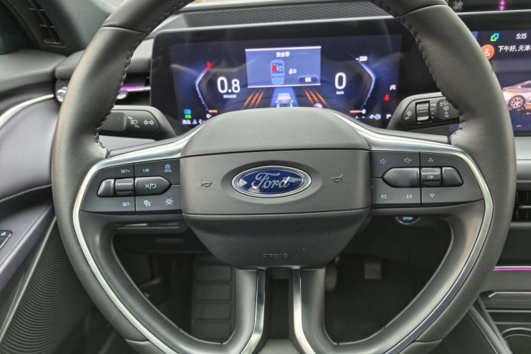福特 蒙迪欧 2025款 2.0T EcoBoost 至尊型局部细节13