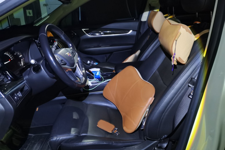 凯迪拉克XT5 2017款 周年庆版 28T 四驱豪华型局部细节19