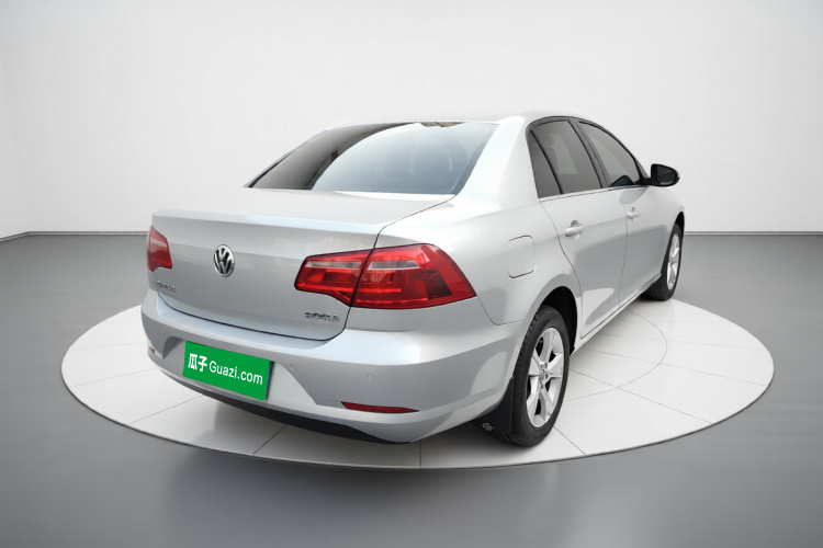大众 宝来 2014款 1.6L 手动舒适型车身外观7