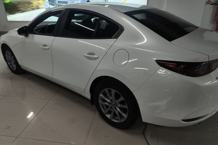 马自达3 昂克赛拉 2022款 2.0L 自动质擎版车身外观4