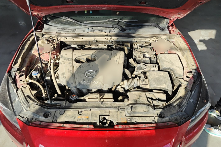 马自达3 昂克赛拉 2017款 三厢 2.0L 自动尊贵型 国V机舱底盘24