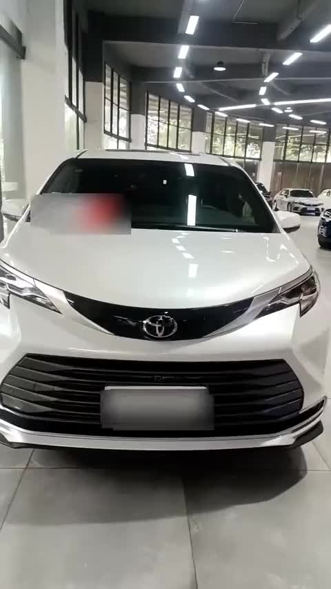 丰田 赛那SIENNA 2024款 2.5L混动 至尊版讲解2