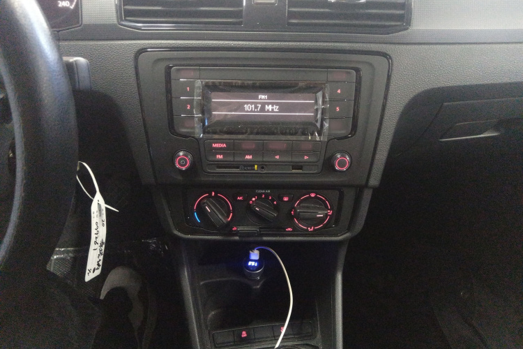 大众 桑塔纳 2019款 1.5L 手动风尚版 国VI局部细节16