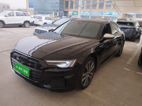 奥迪A6L 2021款 45 TFSI quattro 尊享动感型