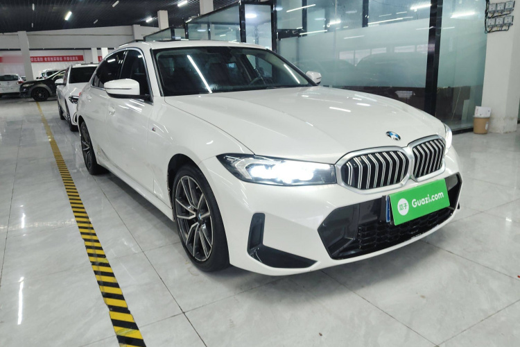 宝马3系 2023款 320Li M运动套装车身外观6002