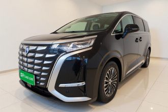 腾势D9 2022款 DM-i 970 四驱尊荣型