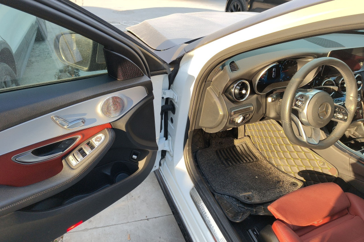 奔驰C级 2021款 C 260 星耀臻藏版中控内饰20